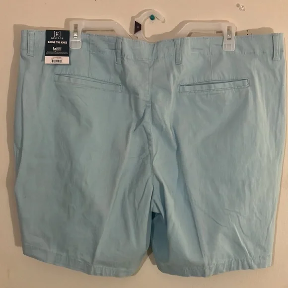 #118 - George Mens Flat Front Above The Knee Shorts - 9” Inseam - Size 46 - NWT - Picture 2 of 2